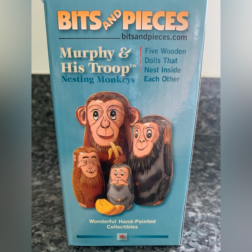 Bits & Pieces Murphy & His Troop Nesting Monkeys. NWOT